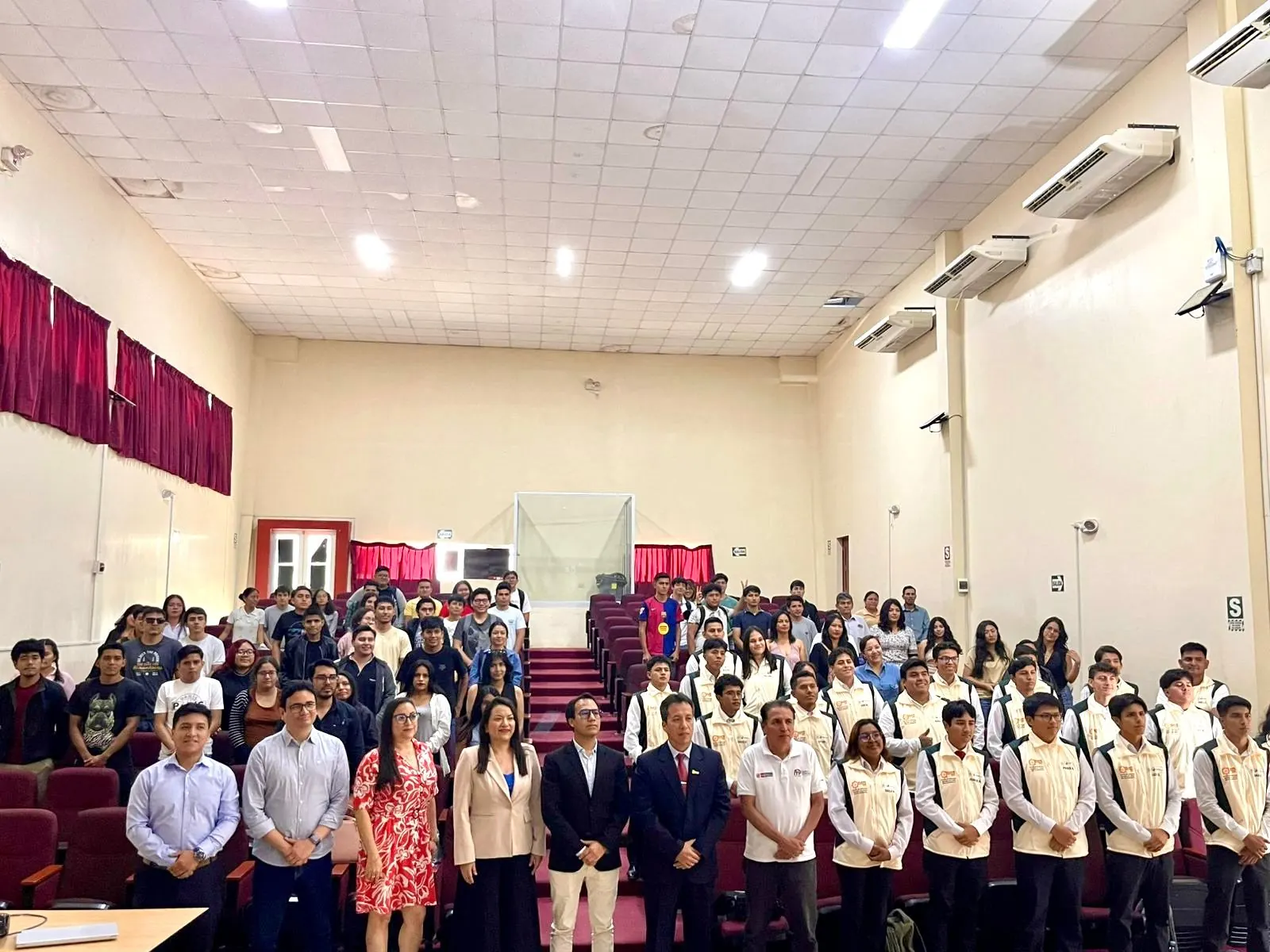 Conversatorio regional en la UNSM